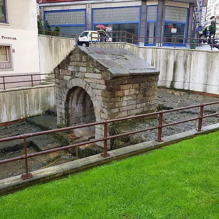 Foncalada Pensión *